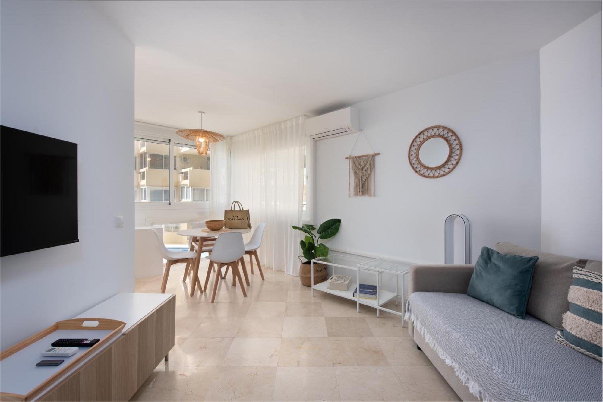 Apartment En Front De Marbella